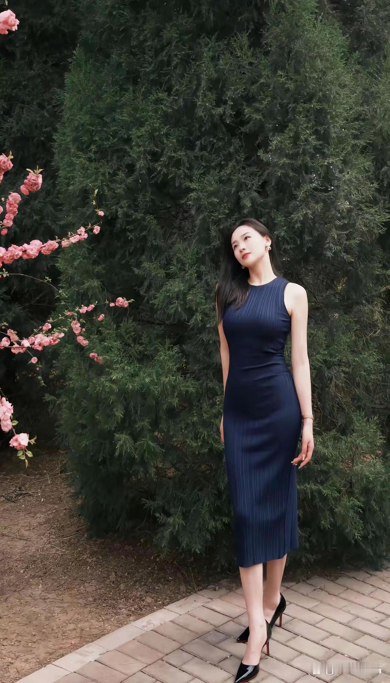 明清易代虽蕴于大势，但后金（清）获胜亦含诸多偶然。李自成起义意外攻破北京，崇祯自