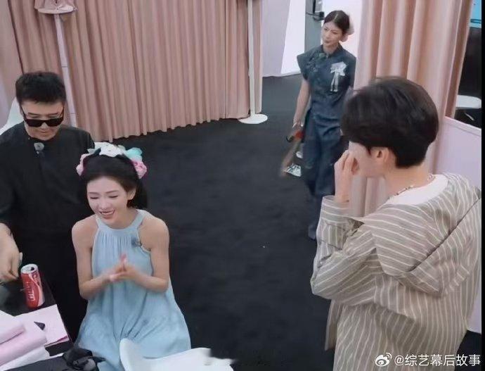 张予曦毕雯珺 你俩差不多得了 张予曦毕雯珺的甜藏不住！从《深情眼》到《巴黎合伙人