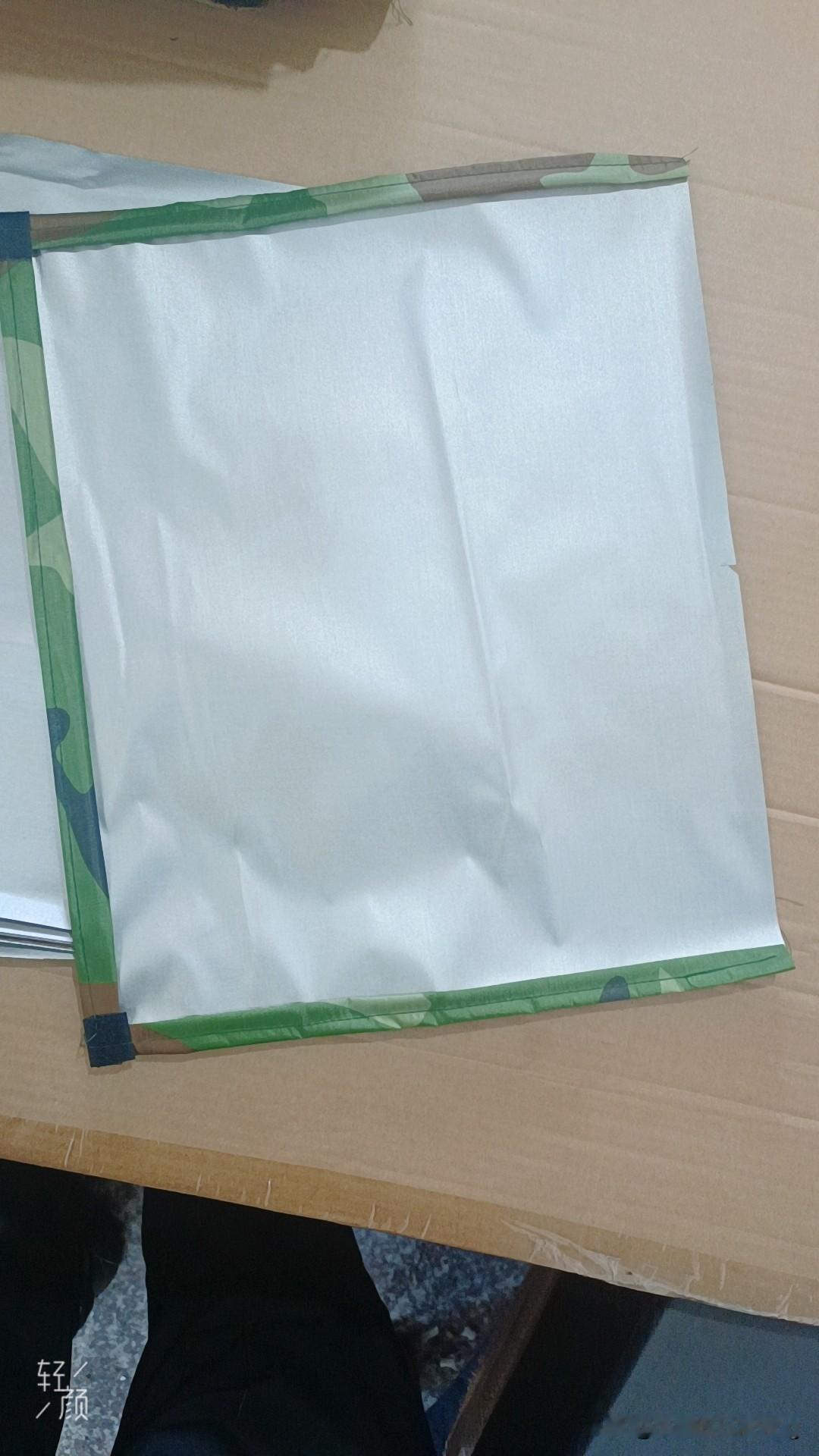 进厂第一天，师傅说：熟练了月入过万很正常
今天跟老婆一起进厂学车位。
说实话，放