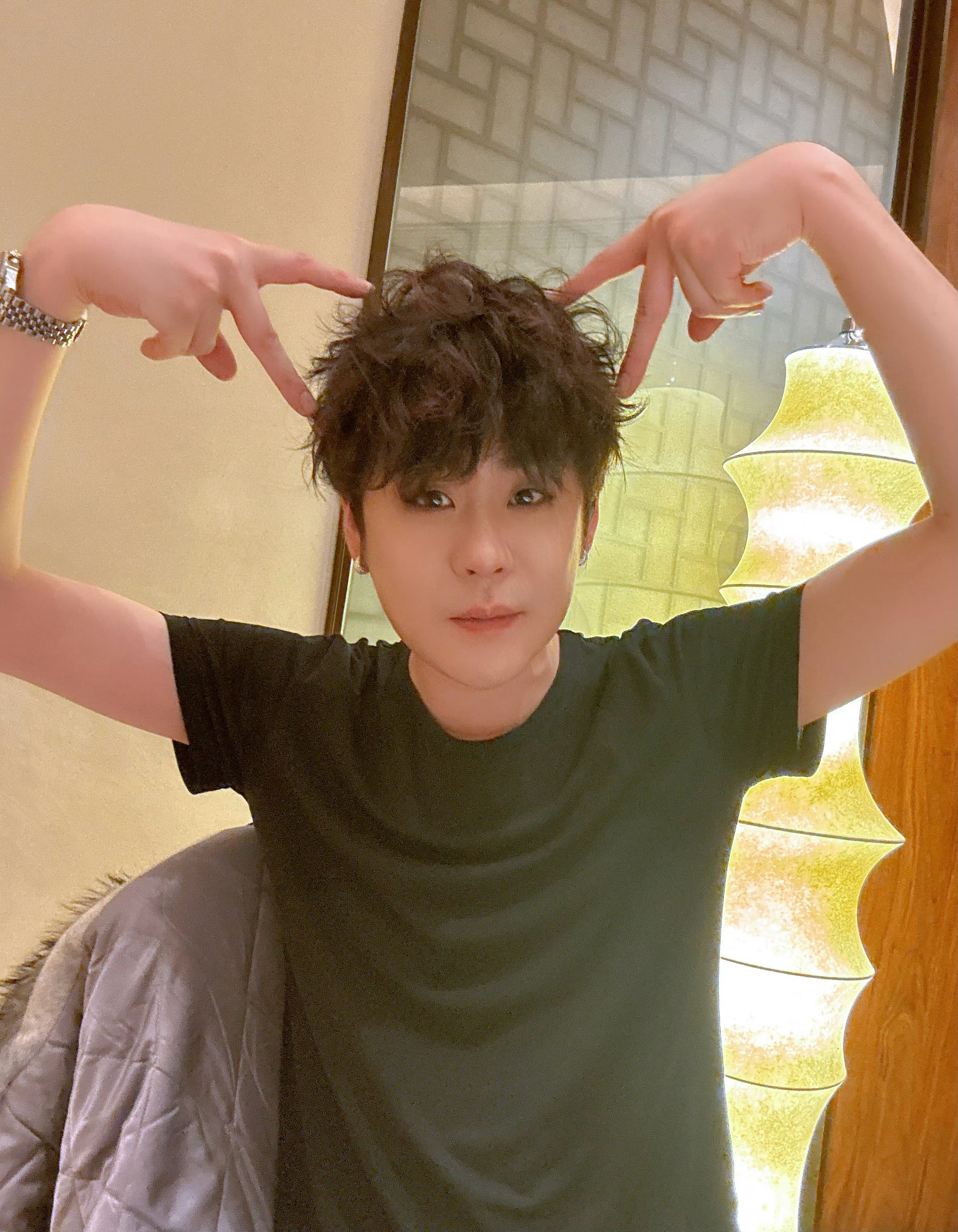 芝士娱乐 是今日份超会饭撒的张云雷呀周一看到这么可爱的感觉一周都元气满满啦～ 张