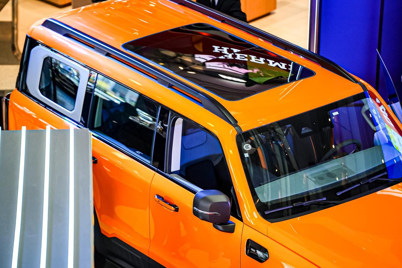 北京汽车BJ40城市猎人版登陆上海啦！就在人民广场来福士，距离你最近的潮玩体验地