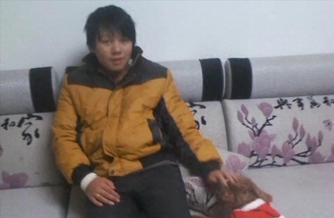 你听说过刘大蔚吗？这个四川小伙子因为一个看似无害的决定，人生彻底改变了。2014