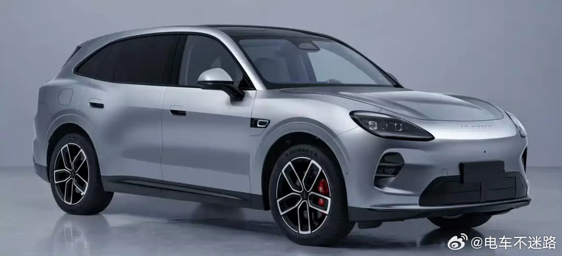 多款增程新车登陆工信部启境GX7亮相工信部，定位中大型增程SUV，车身尺寸509