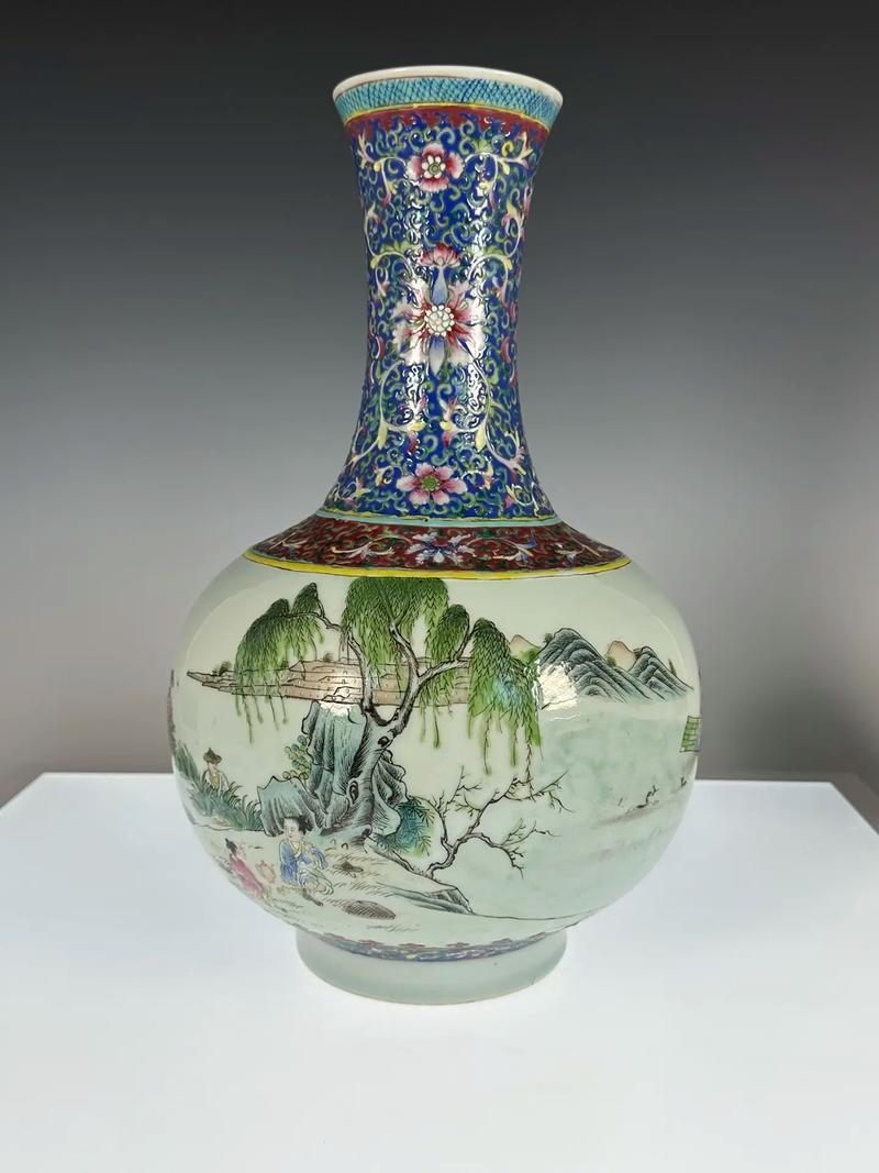 想买艺术作品，线上线下有不少好去处。线上的话，Artincontext是个宝藏平