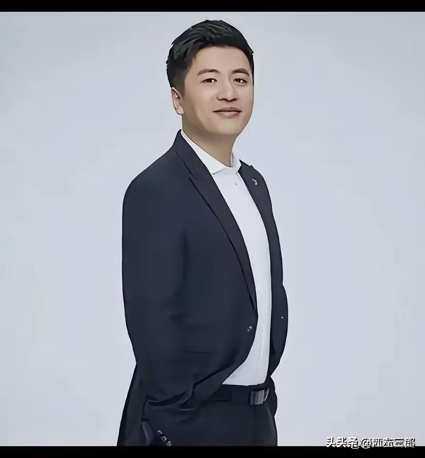 张雪峰突然离世，真是太突然了，很多人或许早上一起来看到信息都顿了一下吧。
张老师