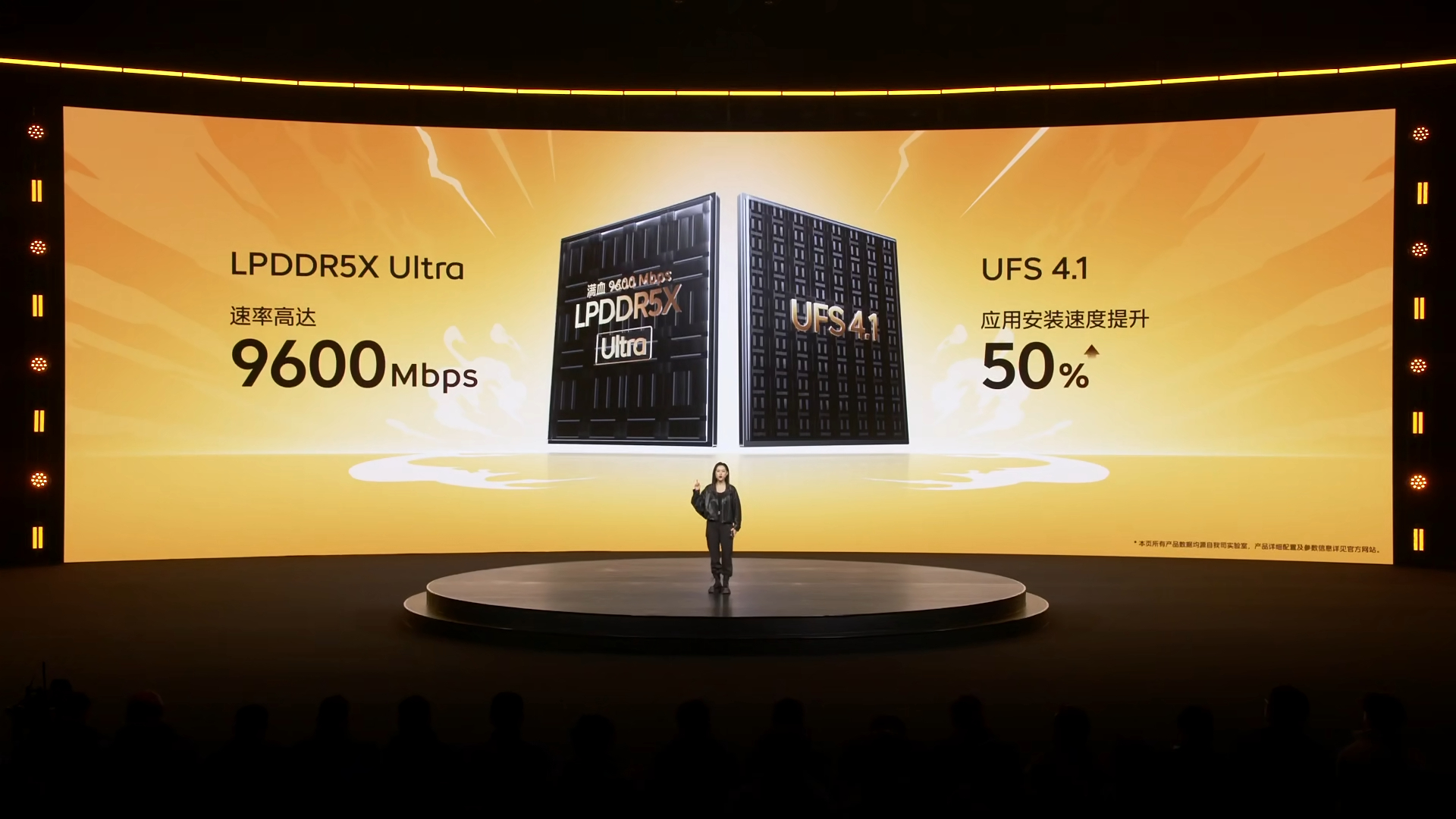 359万的跑分，这个内存有不少功劳。说实话，好多人其实不知道内存速率是很影响打游