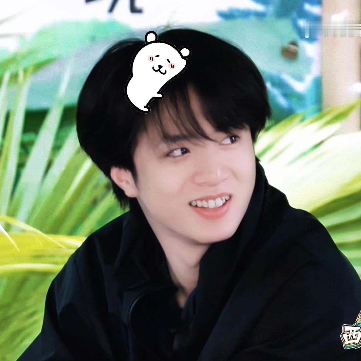 吸吸小狗狗 