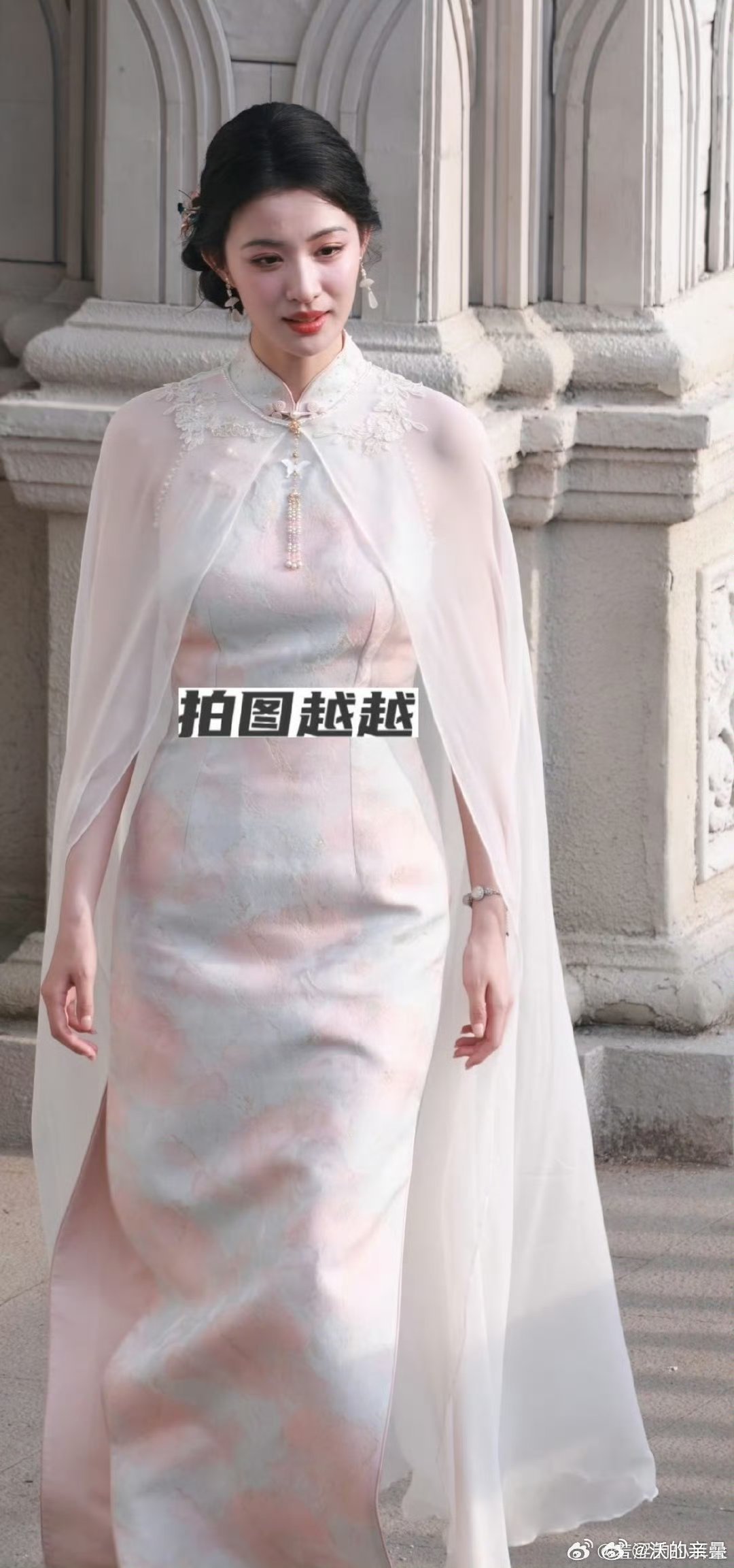 好廉价啊短剧级的服装 ​​​