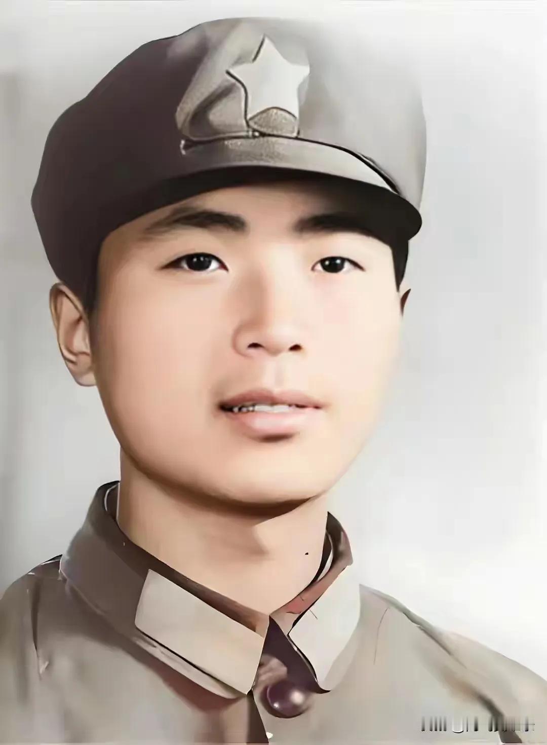 1985年，17岁的顾克路被越军炮弹炸成两截，副连长孙兆群愤怒下令：“不抓俘虏，