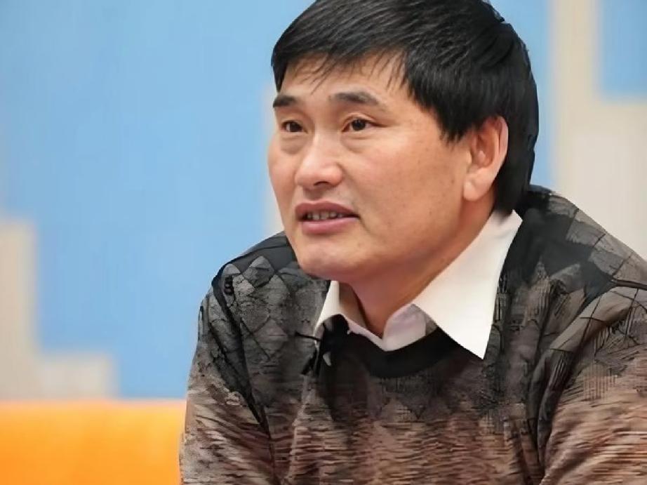 你觉得朱之文算歌唱家吗朱之文是否算歌唱家存在争议。大众称其为农民歌唱家，专业界因