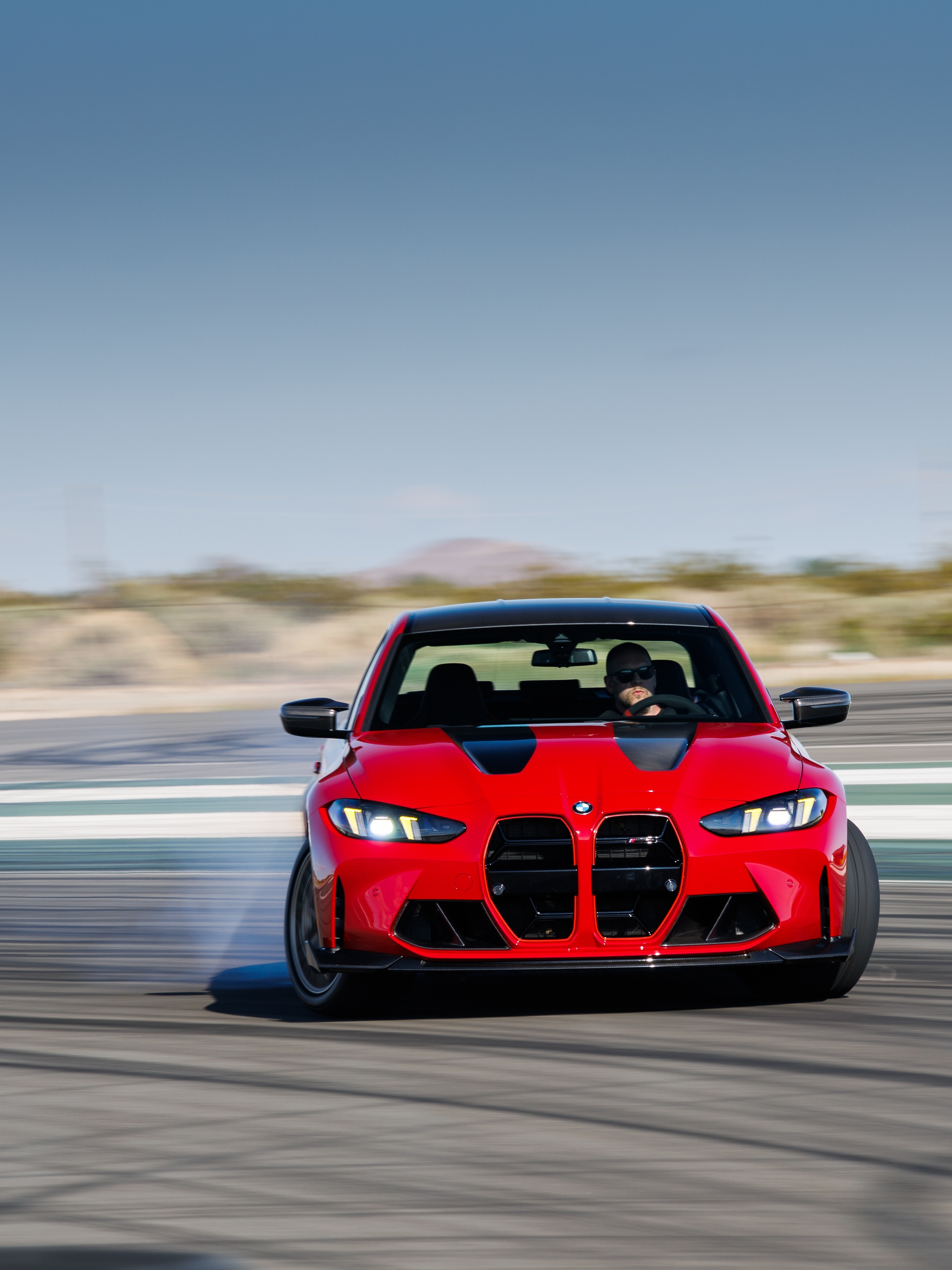 周五了，来个带劲的，BMW M3 CS Handschalter 