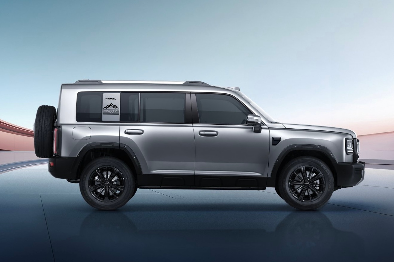 上个月我还说呢，哈弗猛龙V7 PLUS（图2）都申报了半年了，怎么还没消息。本月