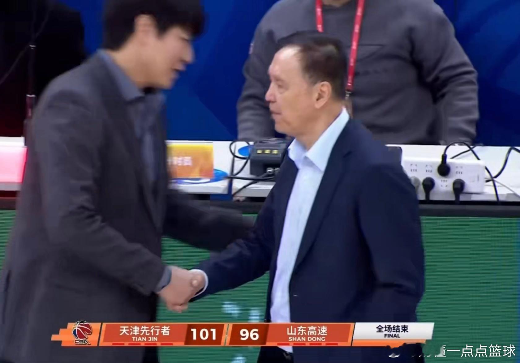 天津先行者主场以101-96爆冷击败山东高速，用一场韧性十足的胜利诠释了CBA无