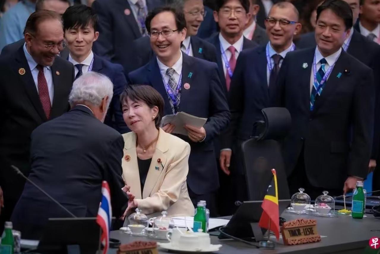 富士精工在4月14日坦承：受到东方大国钨出口管制的影响，将面临钨粉供应危机，导致