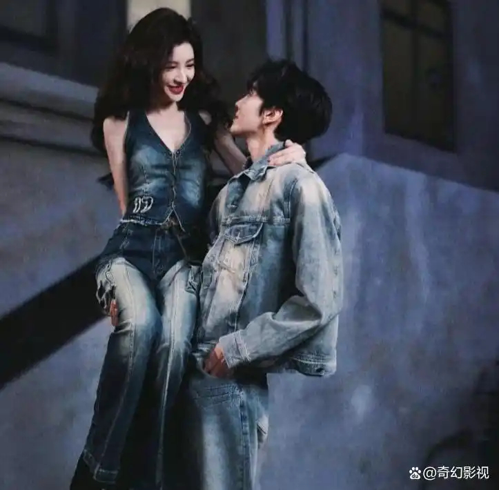 盼到了！张予曦毕雯珺二搭《苍山雪》，俊男靓女太养眼 ​​​