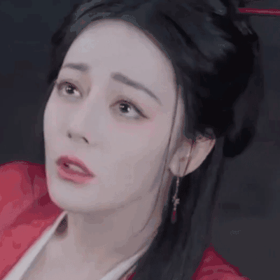 热巴这表演让人有一种你上你也行的感觉 