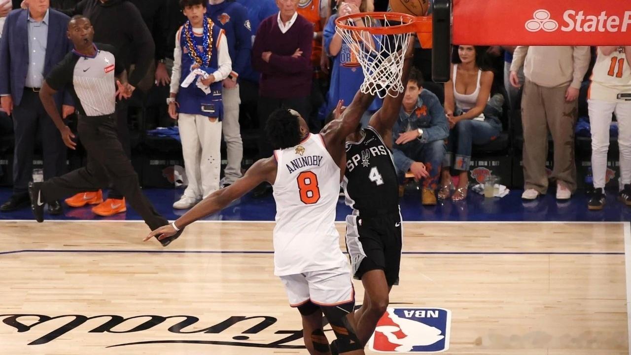 NBA总决赛🏀第四场:尼克斯107比106击败马刺，总比分3比1领先 
