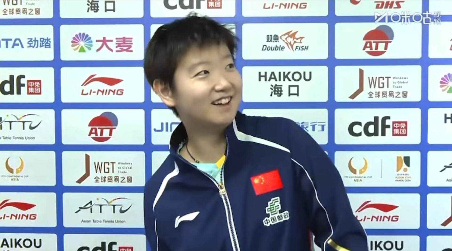 看到女女咯咯笑心情都舒畅了