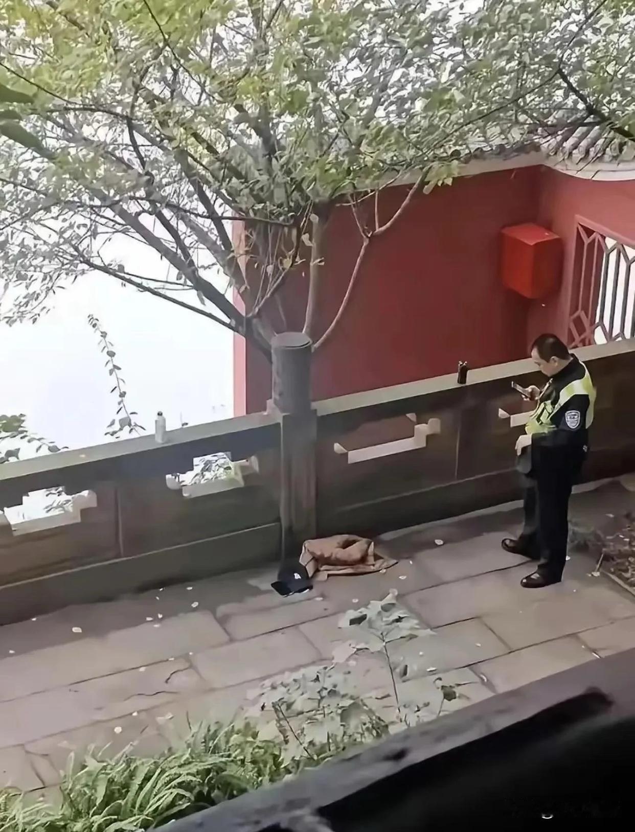 人生苦短，好好珍惜眼前人