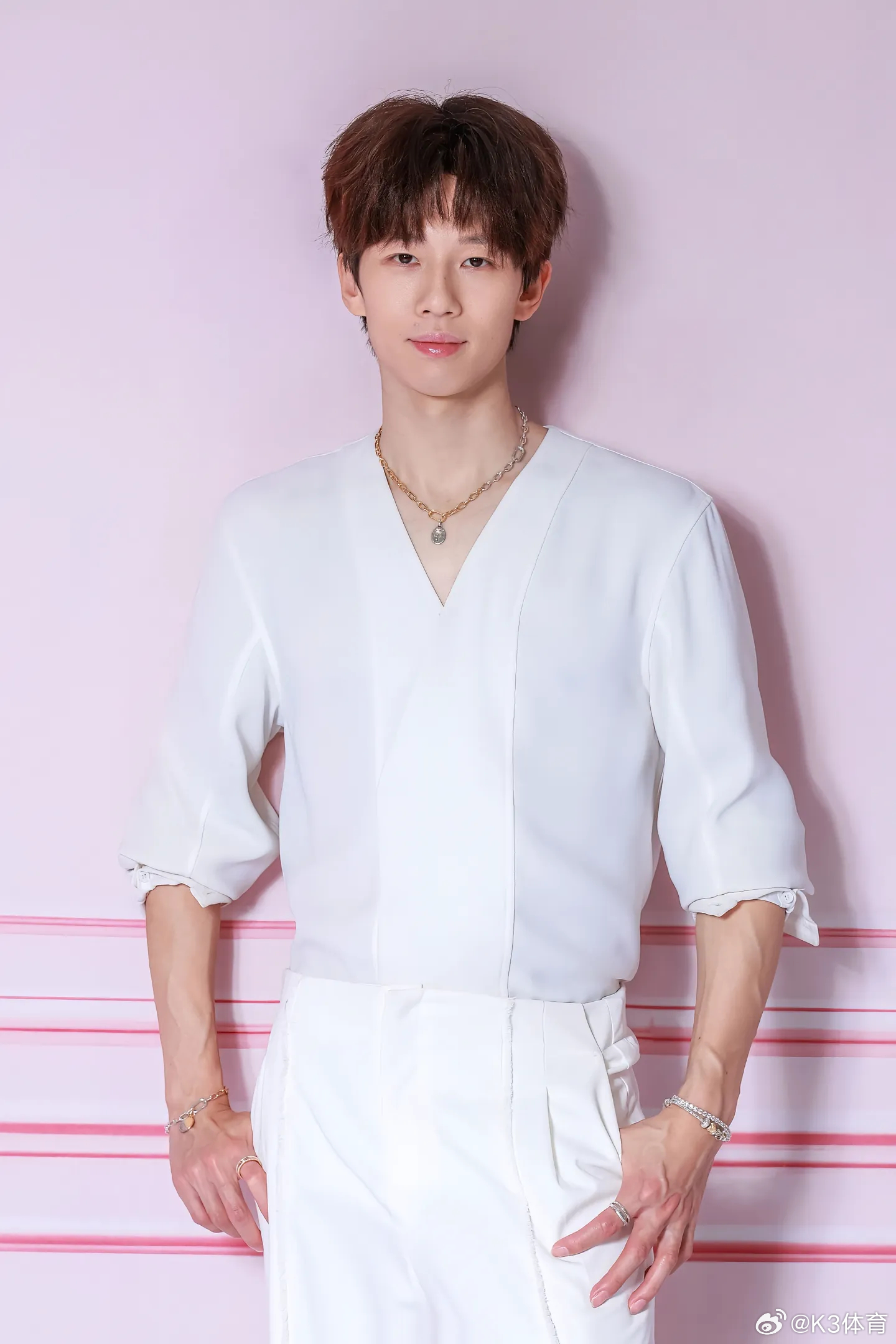 设计师林高远设计师林高远最新力作即将惊喜上线！今晚8点，一起打开潘多拉之盒，解锁