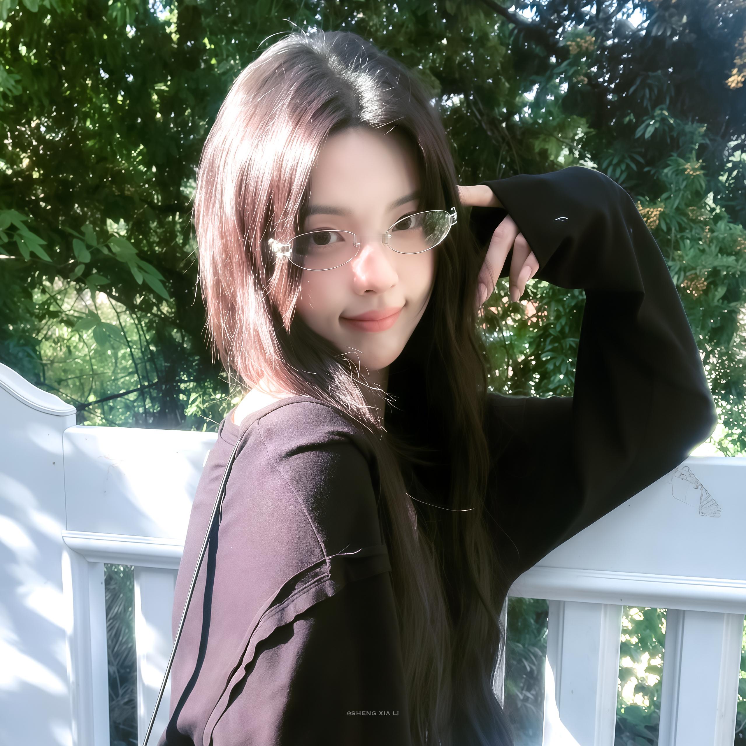 杨超越·恋你眸中深藏的绿🍃🩶·ins风头像更新～ ​​​