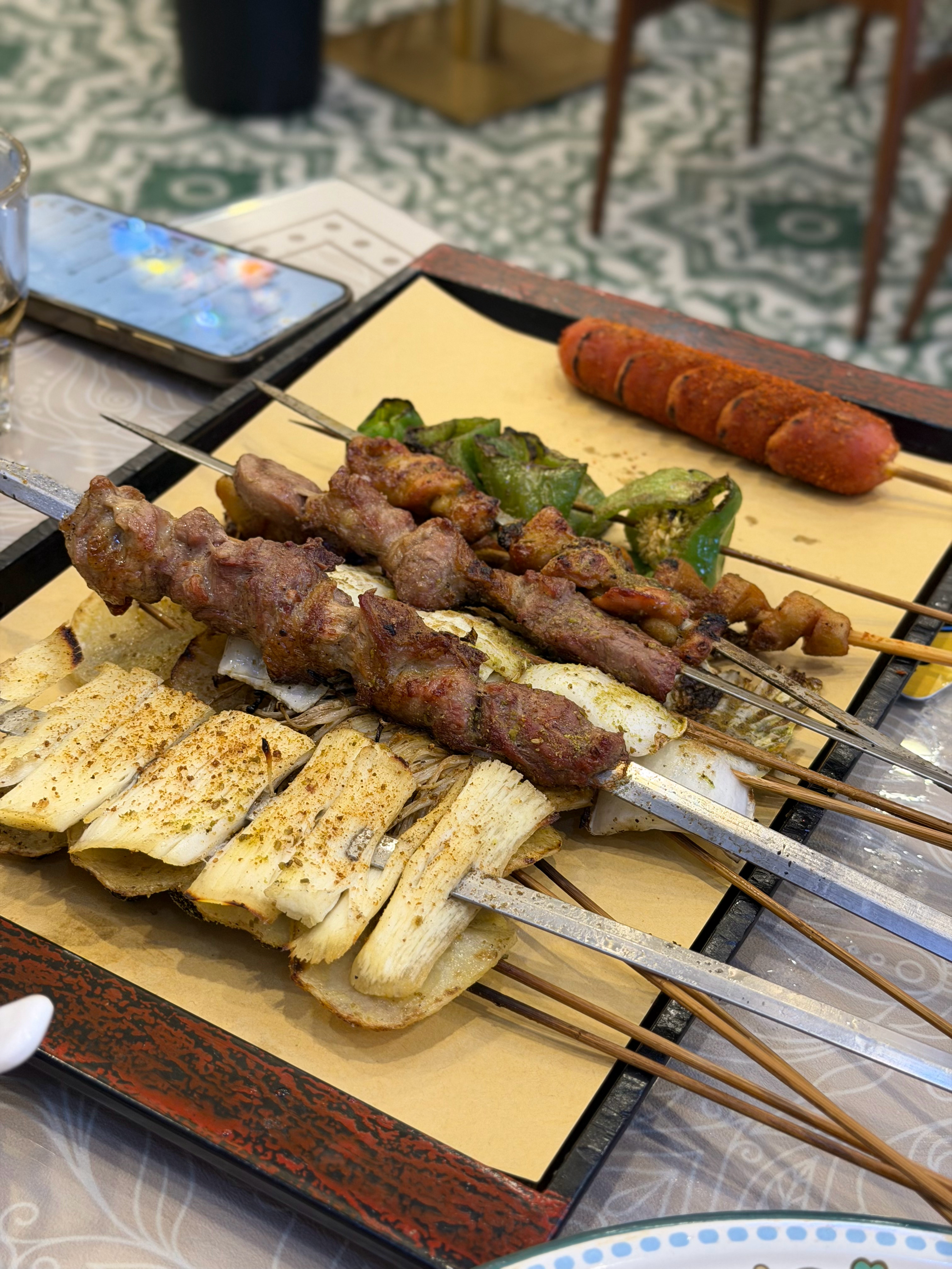 自从在新疆吃了过油肉拌面之后时不时就会想一下今天为了这一口吃的开了30公里到胃了