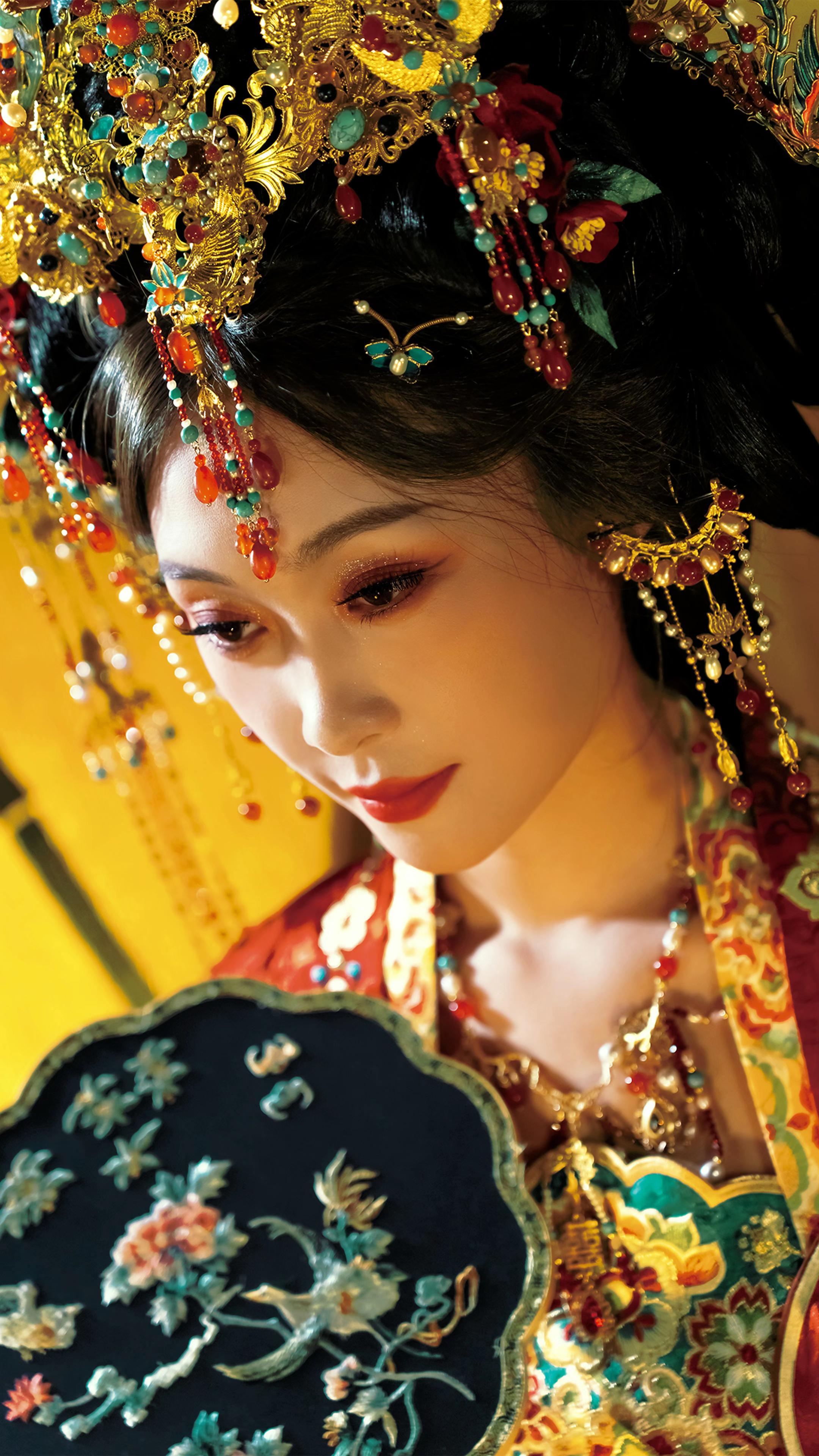 唯有牡丹真国色 花开时节动京城。