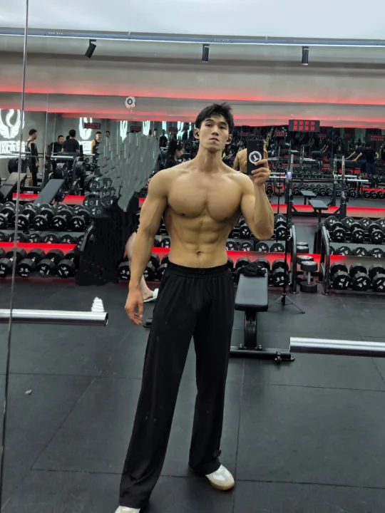 终于吃上高碳了