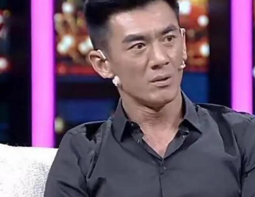 2004年，演员任天野接到了大11岁继母的电话：“我有了你爸的孩子，他让我打掉，