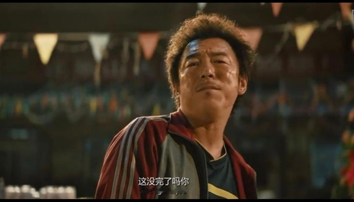 此时此景~伊军方宣布关闭霍尔木兹