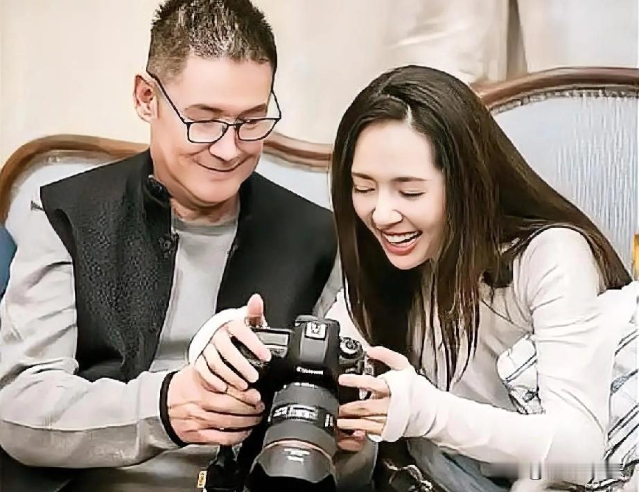向太为何默许儿媳郭碧婷长住娘家？背后真相令人意外！
向太近期在社交平台回应了郭碧