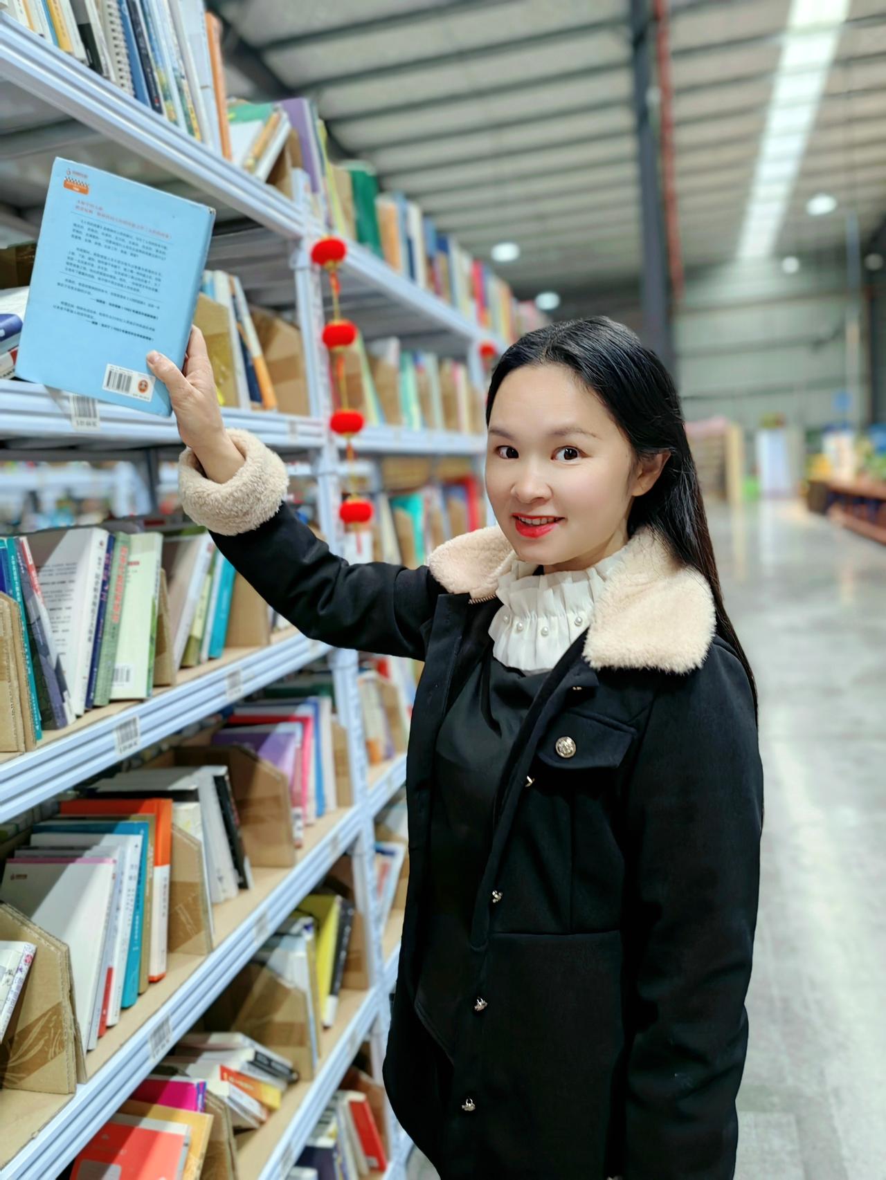 平日记•早安

卡罗尔•德韦克：

成长型思维的人，面对挑战和错误会积极应对，相