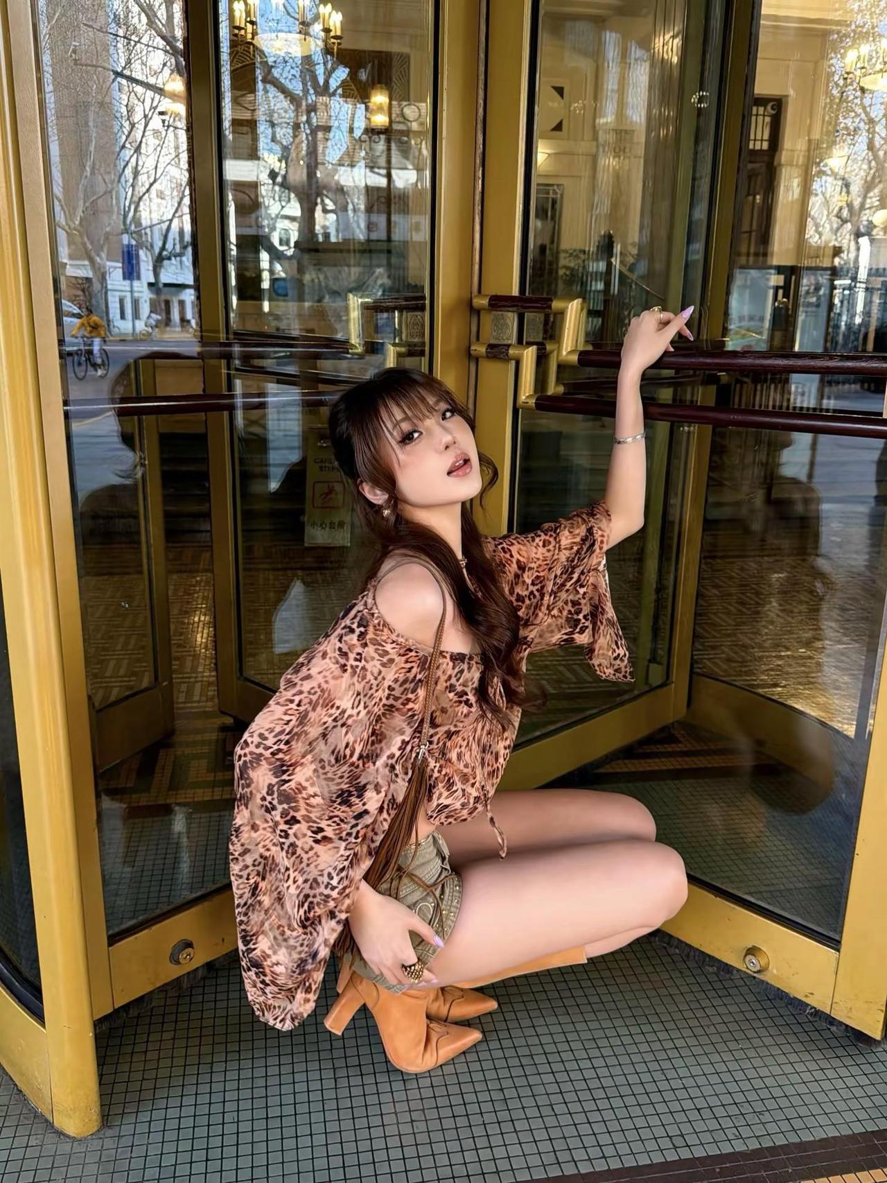 一些浪漫瞬间。古早穿搭 随意摆pose