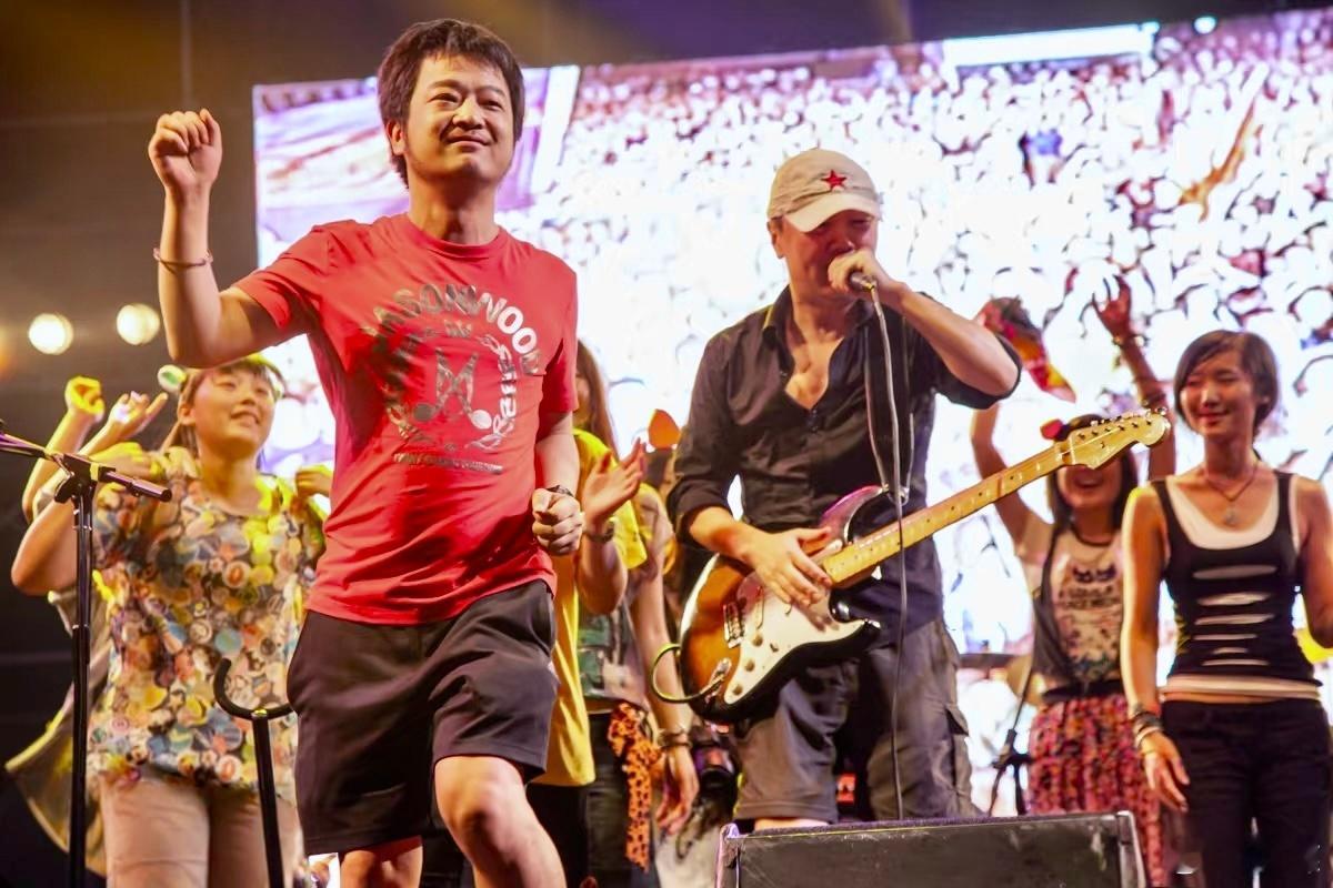 华摇两大PUNK，老崔、何勇＆祝大家上午好！ ​​​