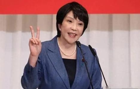 全世界都知道，中日打不起来，虽然中国海军总吨位是日本的3.2倍，灭了日本不存在任