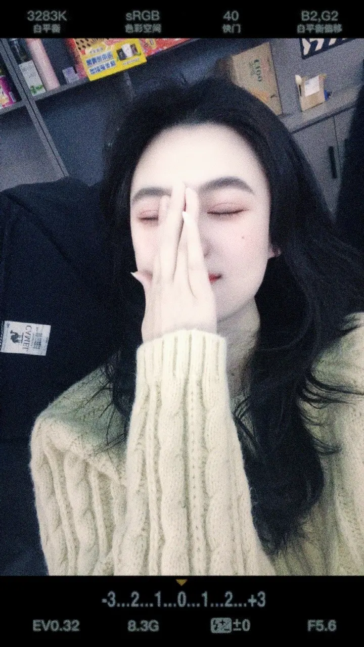 年轻不懂事，懂事不年轻，于是人们都有了后来