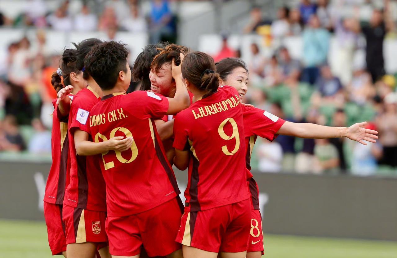 虽败犹荣！为中国女足的蜕变点赞！为中国女足的未来畅想！

面对身高马大的对手，面