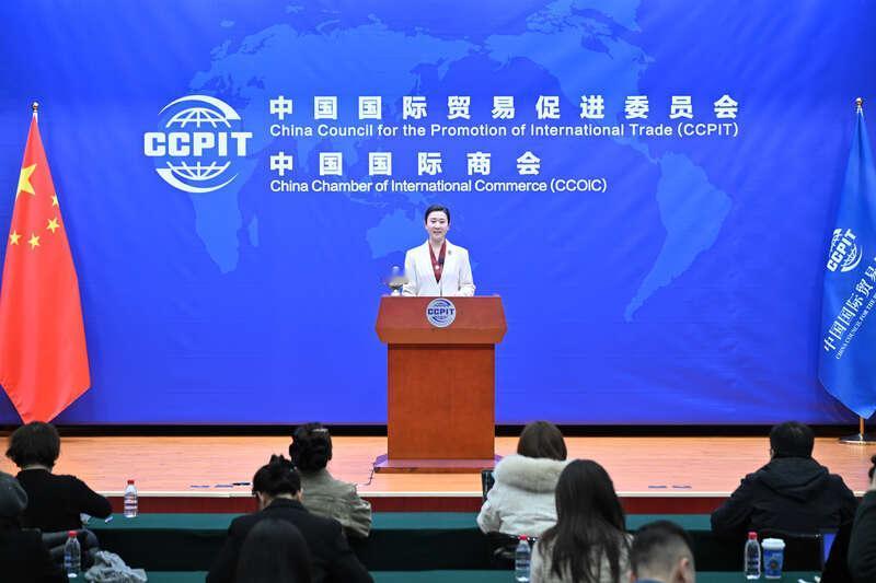 妥了！美国邀请中国出访

11月27日，中国贸促会新闻发言人杨帆宣布，应美国商会