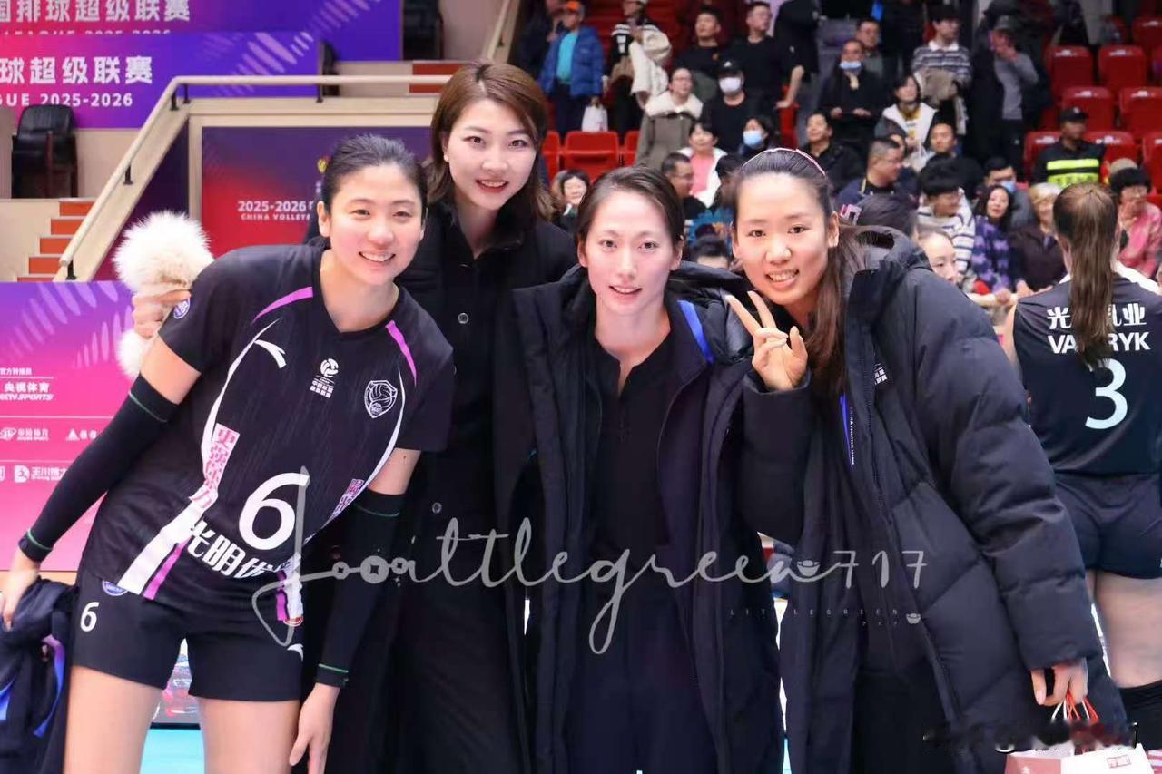 五轮过后，女排联赛积分榜，是全华班的胜利，外援包打天下已成传说
女排联赛五轮过后