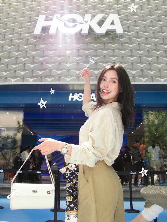 Fly to the blue blue sky☁🪄