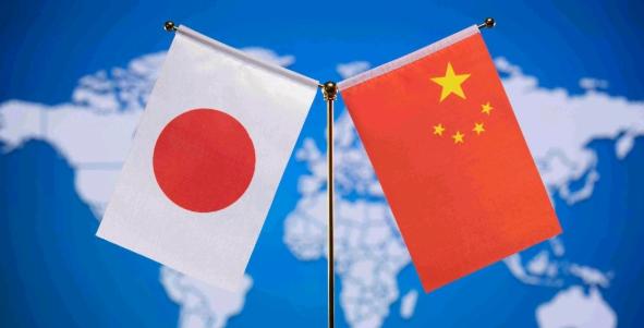 高市早苗自以为很聪明，但是殊不知，这极有可能是我们给日本的最后一次机会！跟我们会