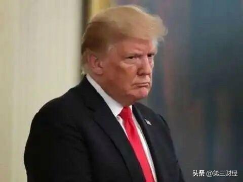 特朗普要给每个美国人发2000美元的“关税红包”，到底图什么？

近日，特朗普又