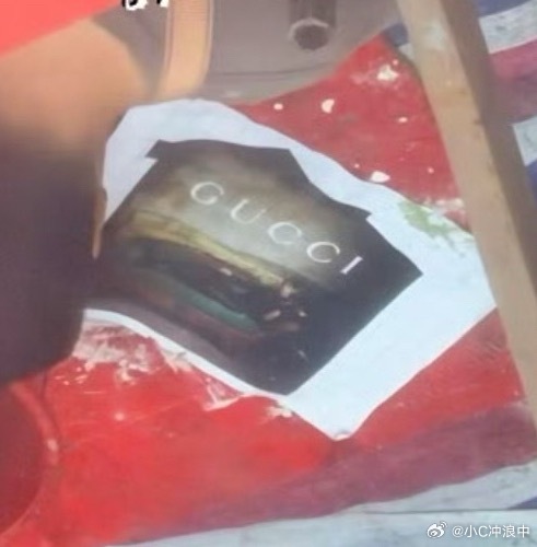 肖战gucci世界名画3.0哇！这造型nice这画出来不得又迷倒一大群人巨星就是