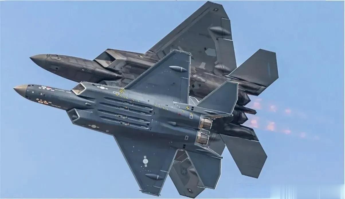 韩国的KF-21和F-22也没那么像，机身结构简单多了！#武器装备# ​​​
