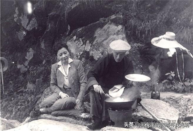 1946年内战前：看蒋介石、宋美龄的“庐山野炊秀‘’！

这两张蒋介石、宋美龄夫