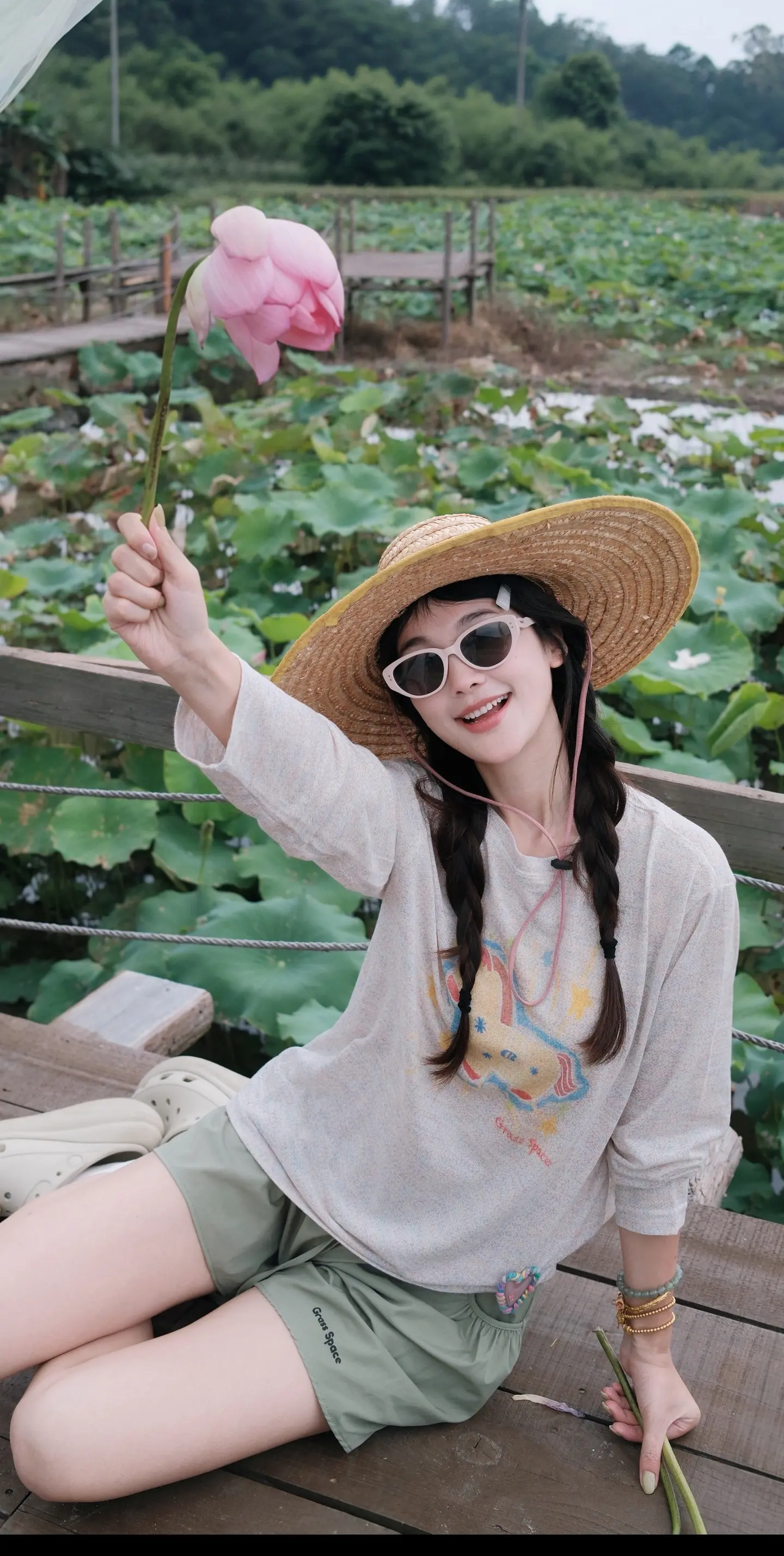 你在干嘛～好神金的歌。成功洗脑了，满脑子自动响起bgm