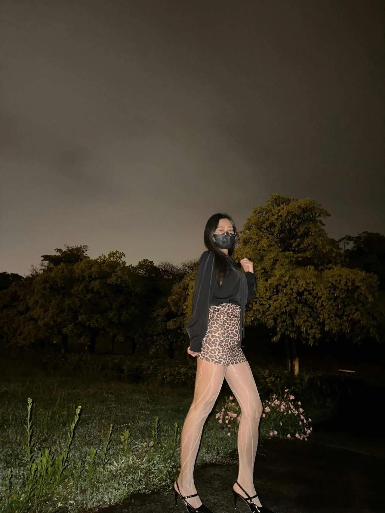 下过雨的公园，这个温度刚刚好[比心]