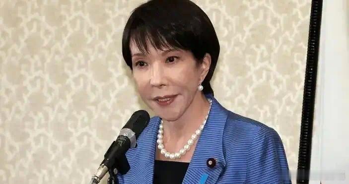 【美军开始介入，中日军方隔空交手，我空军发布檄文：敌人最好投降】高市早苗拒绝撤回