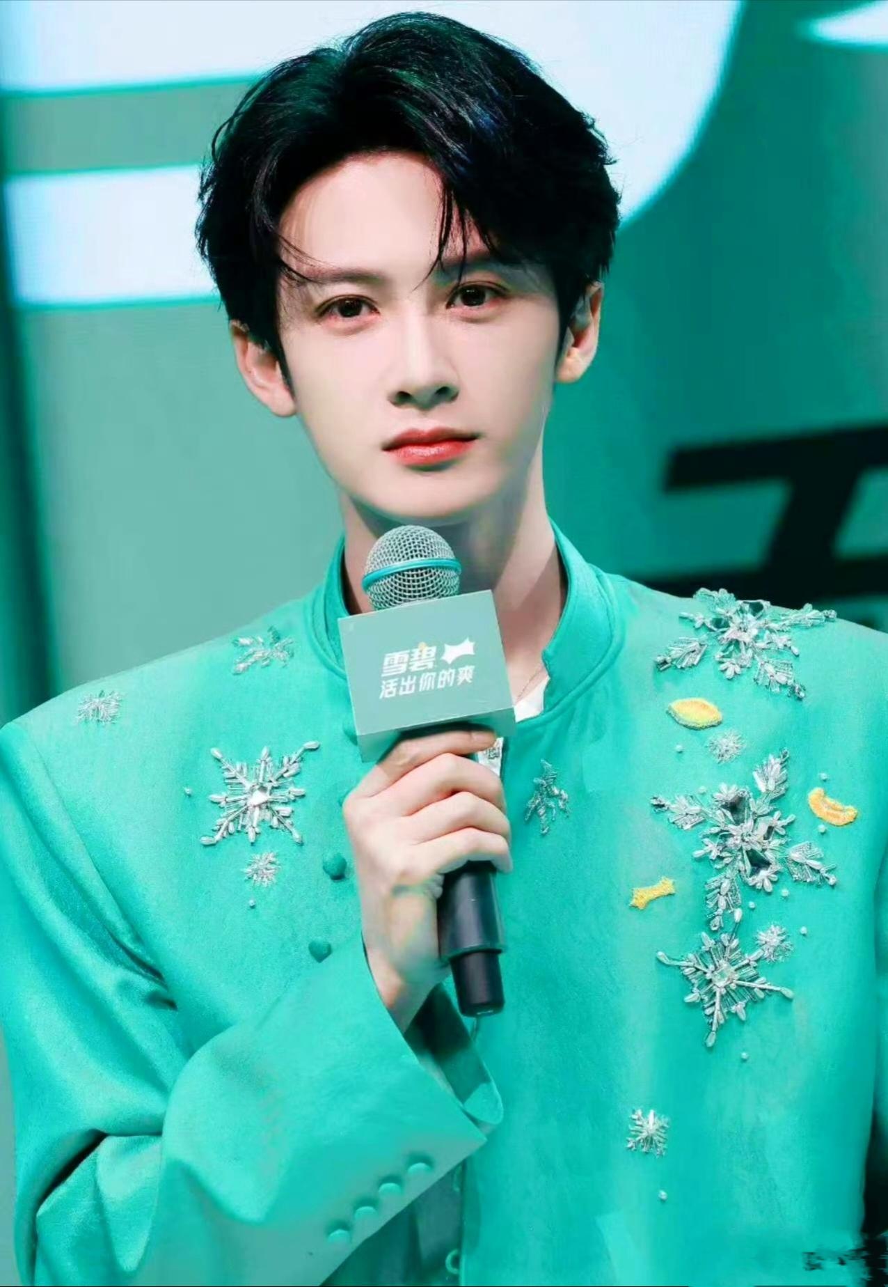 檀健次，知我坚强，盼你飞升

檀健次，你可知在时光长河里，有多少人如我一般，怀揣