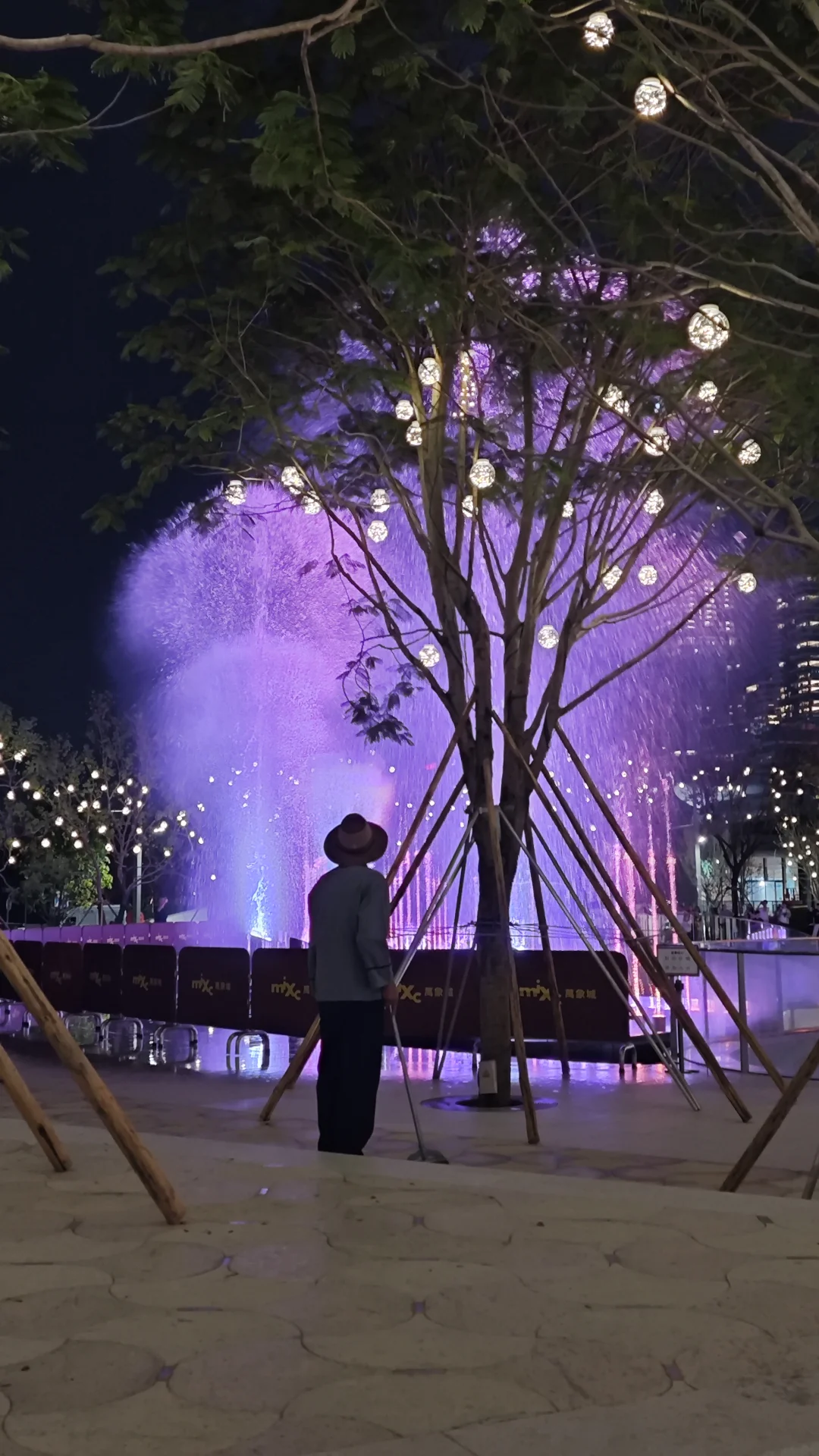 好震撼‼️竟然在深圳拍到了水幕烟花🎆